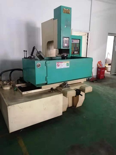 模具加工設(shè)備 模具加工設(shè)備